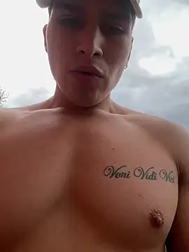 Snapshot of MaxxxSteil chatting on 01.14.26 MaxxxSteil online show from 01.14.26