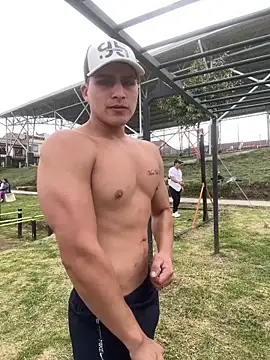 Snapshot of MaxxxSteil chatting on 02.05.26 MaxxxSteil online show from 02.05.26