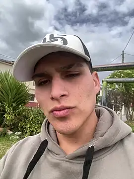 Snapshot of MaxxxSteil chatting on 02.19.26 MaxxxSteil online show from 02.19.26