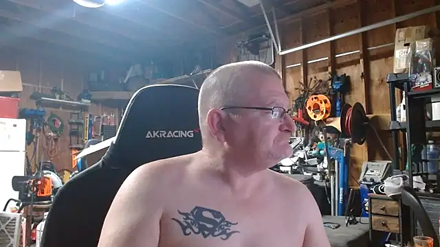 Randomoldguy615 online show from 03.07.26