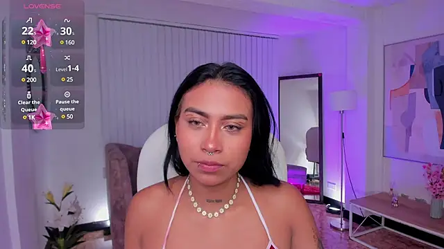 Ivyy Moon  online show from 03.19.25