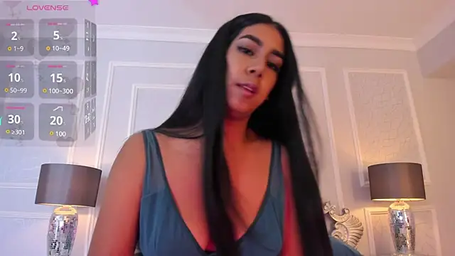 AnnieGibbyns online show from 03.06.25