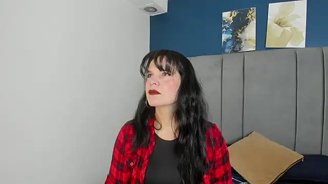 laura hotties online show from 09.27.25