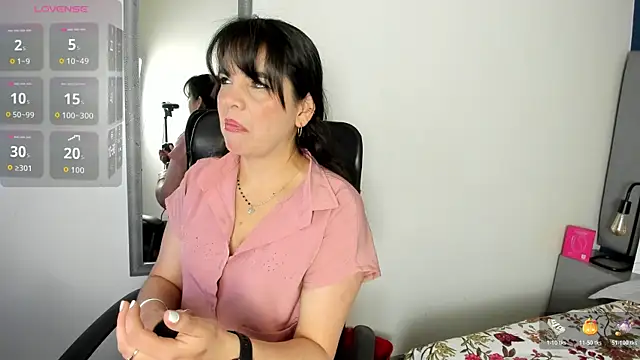 laura hotties online show from 01.16.26