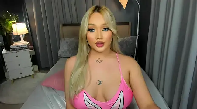 KylieSonique online show from 03.06.25
