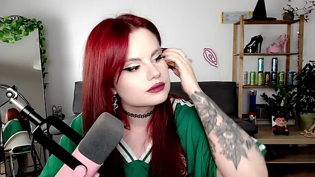 Della Ideal online show from 09.22.25