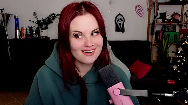 Della Ideal online show from 01.05.26