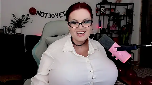 Della Ideal online show from 03.04.26