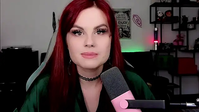 Della Ideal online show from 03.18.26