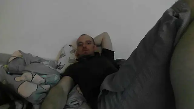 Snapshot of great_feeling chatting on 02.24.25 great feeling online show from 02.24.25