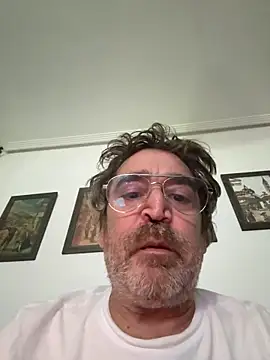 moreno51 online show from 12.15.25