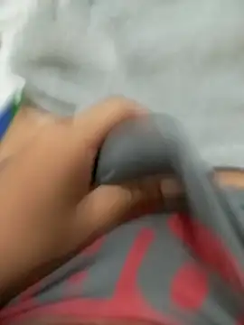 Snapshot of maynor1233 chatting on 10.21.25 maynor1233 online show from 10.21.25