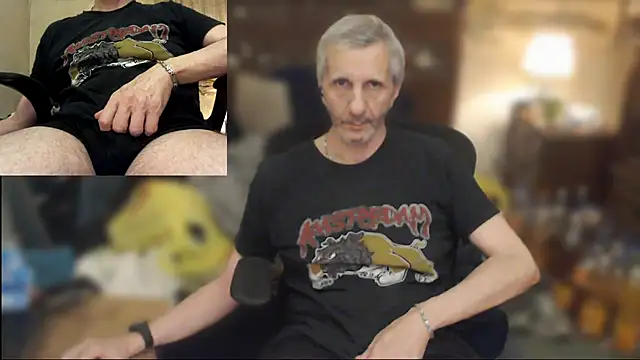 Snapshot of maxdaddy690 chatting on 07.09.26 maxdaddy690 online show from 07.09.26
