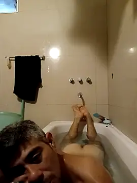 Snapshot of atosved chatting on 01.31.26 atosved online show from 01.31.26