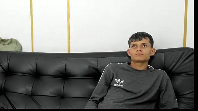 Snapshot of Sex_Fantasy_AE chatting on 03.03.25 Sex Fantasy AE online show from 03.03.25