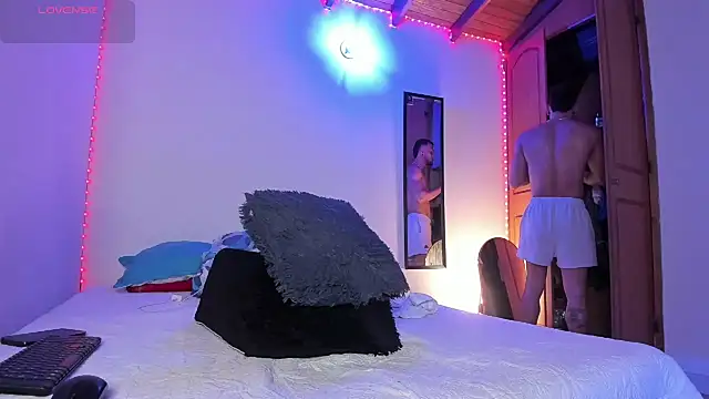 morenosiam online show from 10.24.25