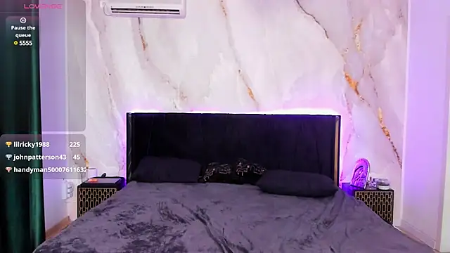 Snapshot of CutiePie69__ chatting on 03.18.25 CutiePie69 online show from 03.18.25