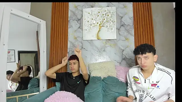 Snapshot of KING_OFF_BOYS chatting on 06.09.26 KING OFF BOYS online show from 06.09.26