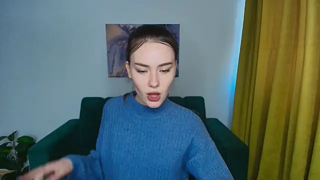Snapshot of ElenaOconar chatting on 03.12.25 ElenaOconar online show from 03.12.25