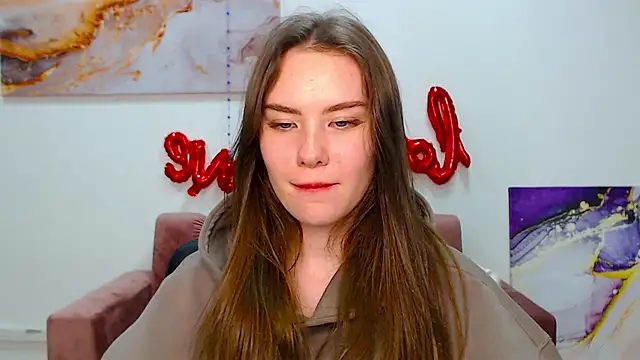 Snapshot of ElenaOconar chatting on 03.18.25 ElenaOconar online show from 03.18.25