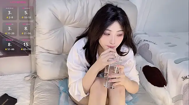 xiaolanlan3344 online show from 03.20.25