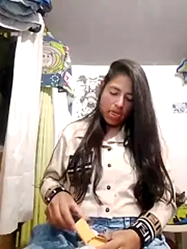 Escarcha-blue online show from 11.23.25