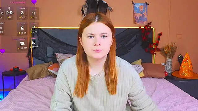 Snapshot of Eva_Starlight chatting on 11.05.25 Eva Starlight online show from 11.05.25