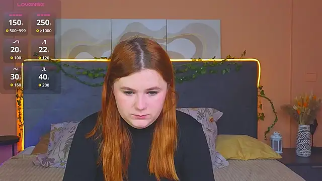 Snapshot of Eva_Starlight chatting on 11.27.25 Eva Starlight online show from 11.27.25