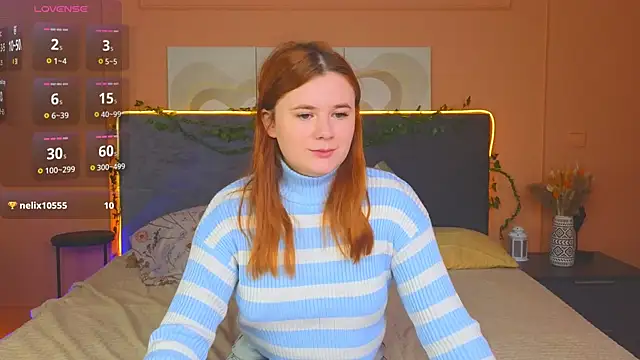 Snapshot of Eva_Starlight chatting on 11.28.25 Eva Starlight online show from 11.28.25