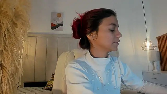 Snapshot of gime_lara chatting on 06.02.26 gime lara online show from 06.02.26