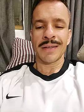 juniortche1313 online show from 12.02.25