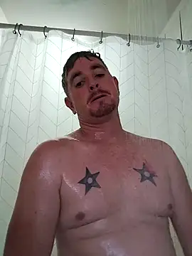 Snapshot of yoslan chatting on 02.23.26 yoslan online show from 02.23.26