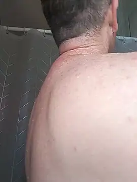 Snapshot of yoslan chatting on 02.28.26 yoslan online show from 02.28.26