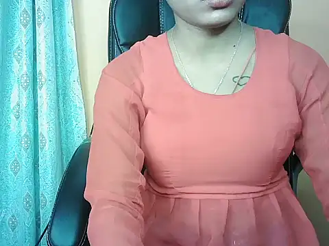 Snapshot of Mahi_DarlingS chatting on 03.22.25 Mahi DarlingS online show from 03.22.25