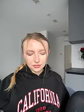 EvaBrooklyn online show from 03.14.25