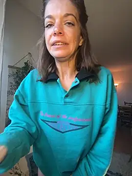 Rosemarie Blu online show from 11.15.25