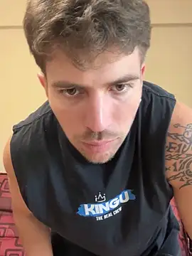 Snapshot of shuki0101 chatting on 03.17.25 shuki0101 online show from 03.17.25