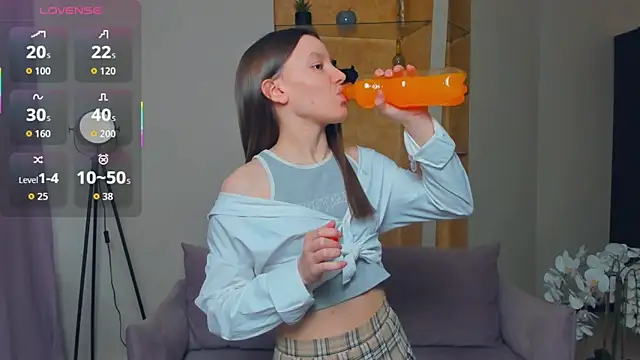 EdinaCordner online show from 10.05.25