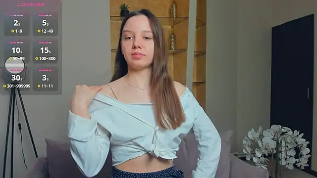 EdinaCordner online show from 11.05.25