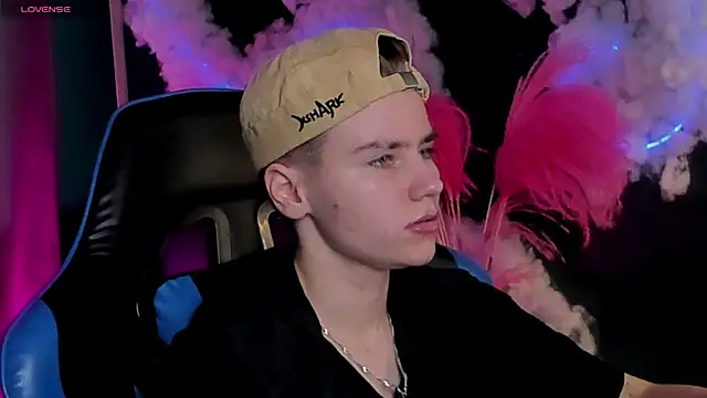 Jean Wilsons online show from 04.19.26