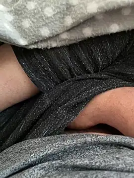 littletoy64 online show from 02.27.25