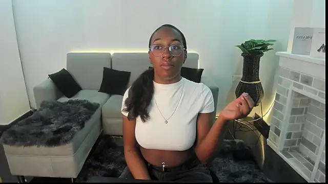 Qeen blackk online show from 02.13.26