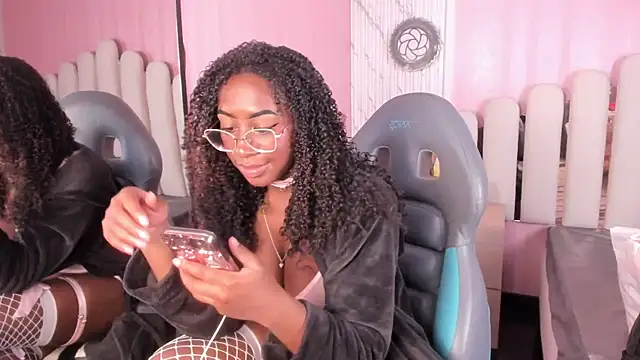 Qeen blackk online show from 04.21.26