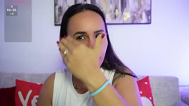 Sara Charmy online show from 10.24.25