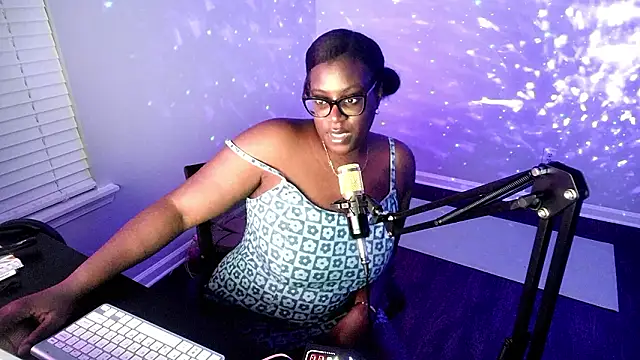 lovelyenigma365 online show from 02.04.26