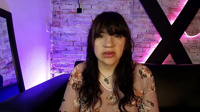 TaraTaylorr online show from 03.15.25