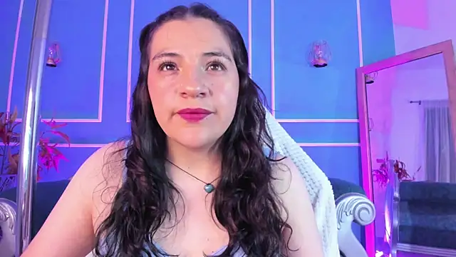 TaraTaylorr online show from 09.19.25