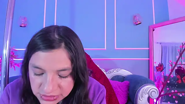 TaraTaylorr online show from 02.13.26