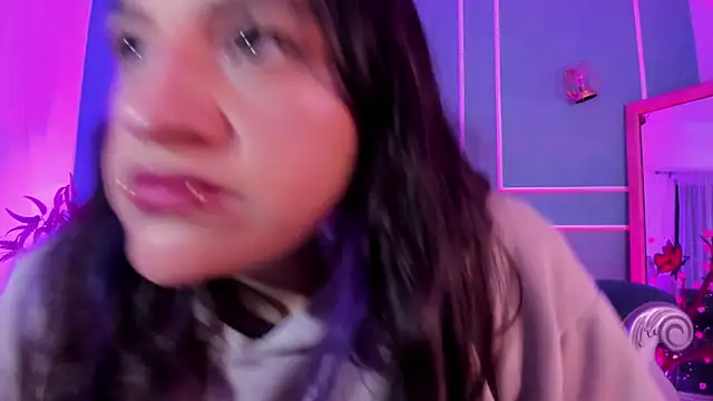 TaraTaylorr online show from 02.16.26