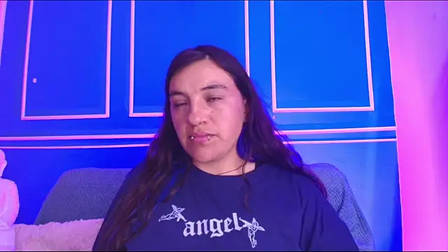TaraTaylorr online show from 06.20.26